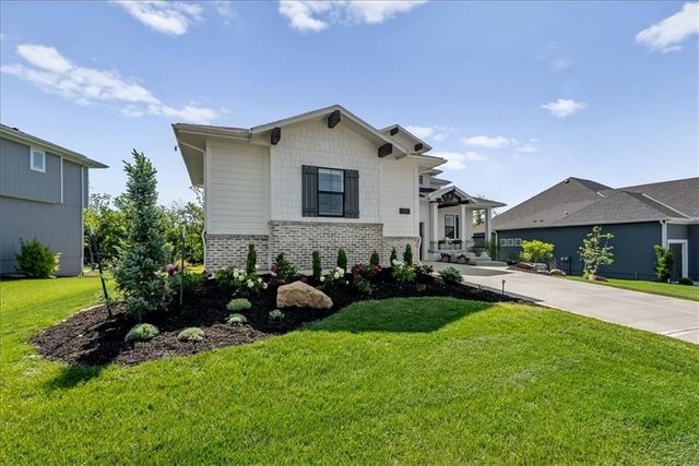 11621 S Mize Road, Olathe, KS 66061