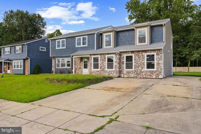 707 LINDA AVE, Blackwood, NJ 08012