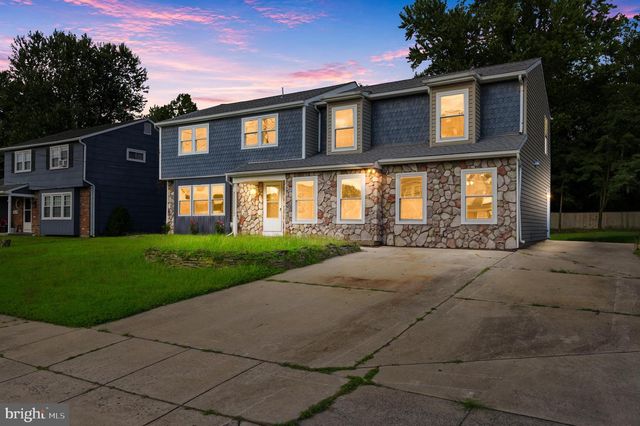 707 LINDA AVE, Blackwood, NJ 08012