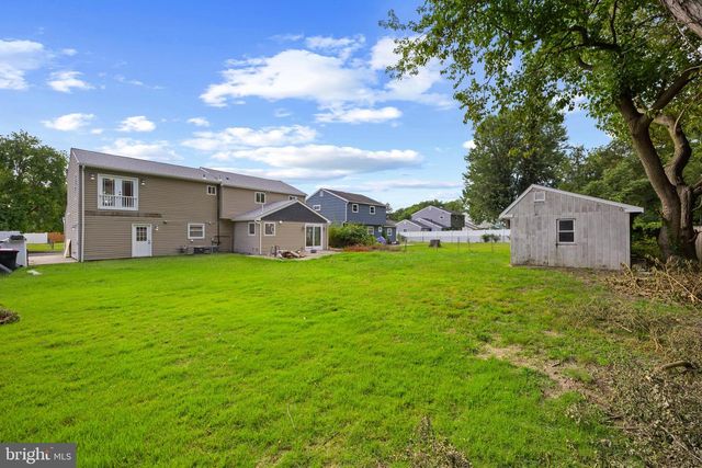 707 LINDA AVE, Blackwood, NJ 08012
