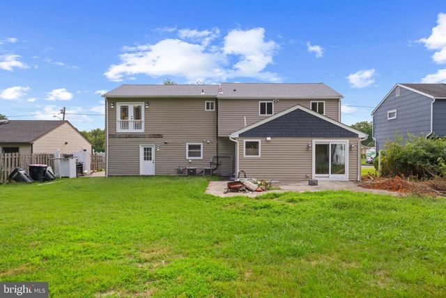 707 LINDA AVE, Blackwood, NJ 08012