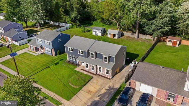 707 LINDA AVE, Blackwood, NJ 08012