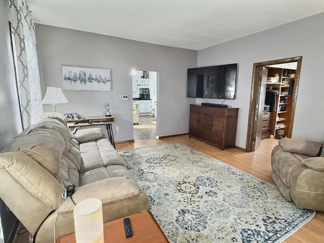 45 EVELINE STREET, Oshkosh, WI 54901