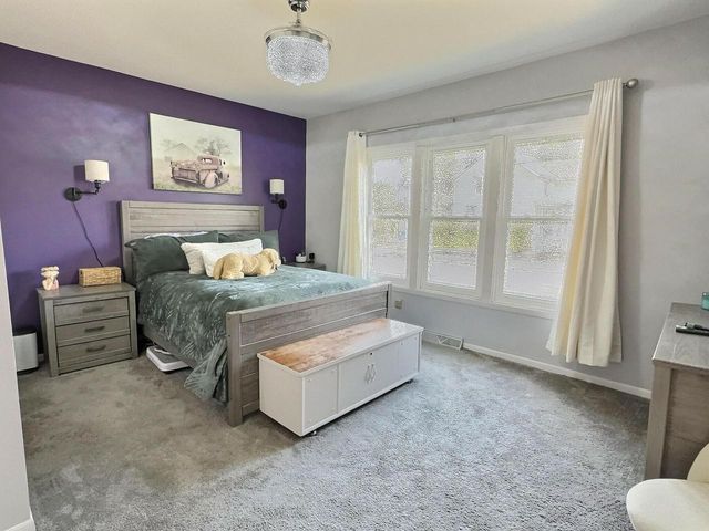 45 EVELINE STREET, Oshkosh, WI 54901