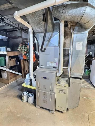 45 EVELINE STREET, Oshkosh, WI 54901