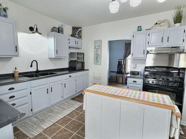 45 EVELINE STREET, Oshkosh, WI 54901