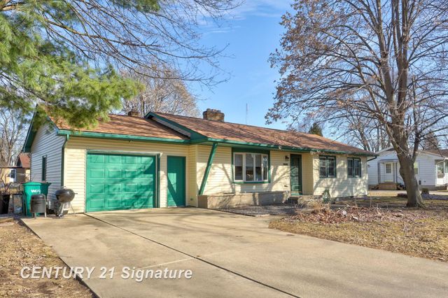 4551 Westfield Court, Bay City, MI 48706