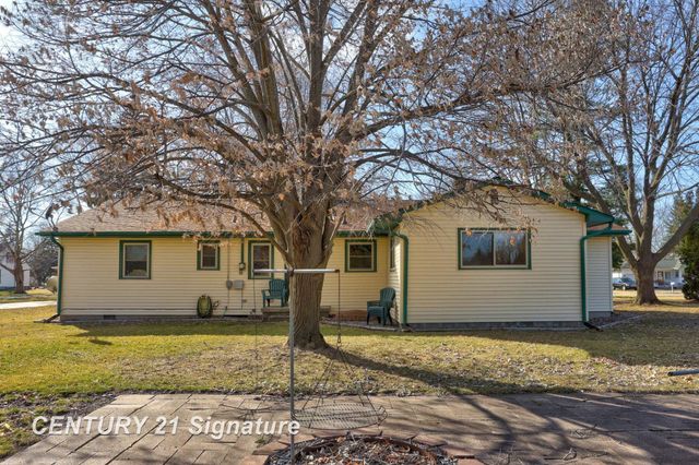 4551 Westfield Court, Bay City, MI 48706