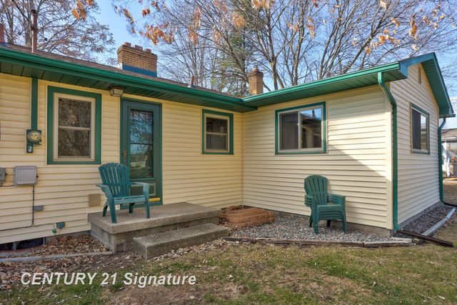 4551 Westfield Court, Bay City, MI 48706