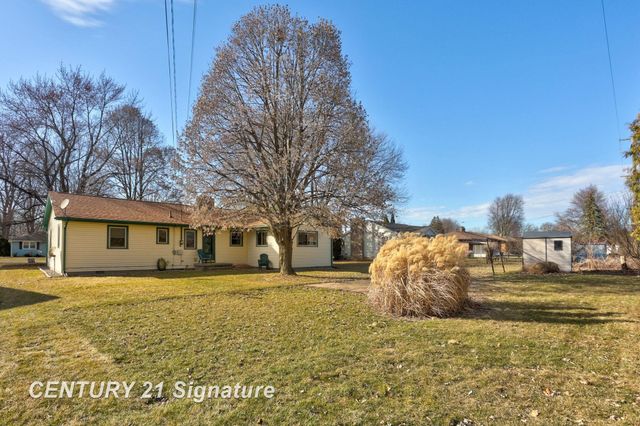 4551 Westfield Court, Bay City, MI 48706