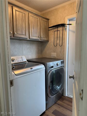 6835 Richmond Road 26, Glenwillow, OH 44139
