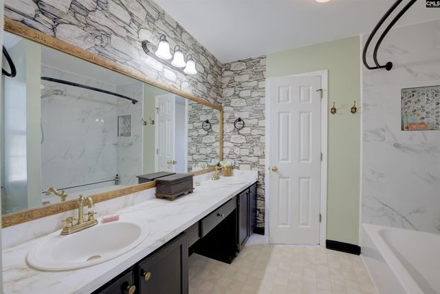 9 Burberry Lane, Columbia, SC 29229