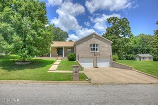 121 Fawn Trail, Seneca, MO 64865