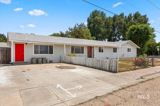 435 N Haskett Street, Mountain Home, ID 83647