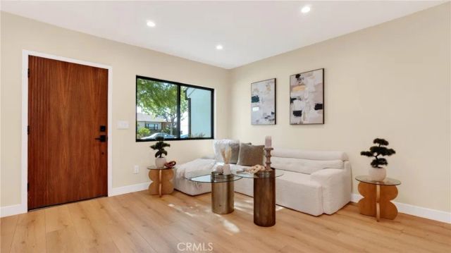 1436 N Frederic, Burbank, CA 91505