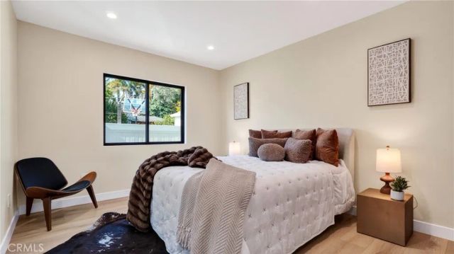 1436 N Frederic, Burbank, CA 91505