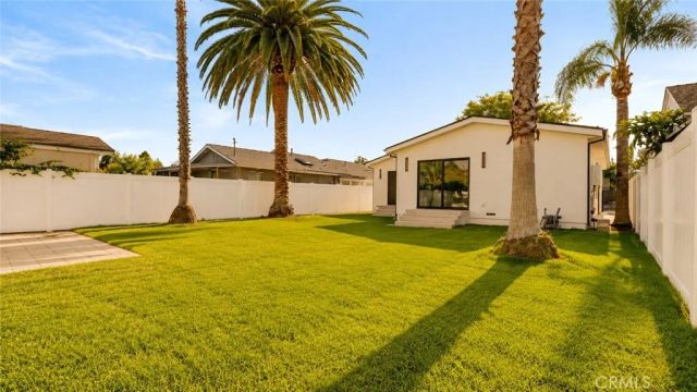 1436 N Frederic, Burbank, CA 91505
