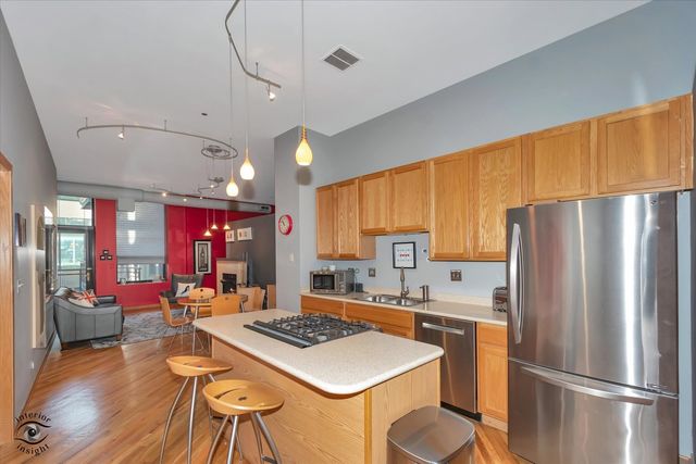 910 S Michigan Avenue 716, Chicago, IL 60605