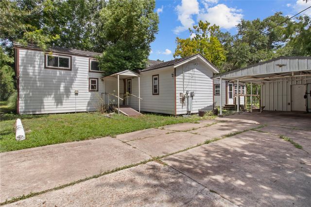 2305 Fm 1462 Road, Alvin, TX 77511