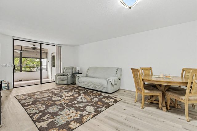 1410 Sheridan St 12I, Hollywood, FL 33020