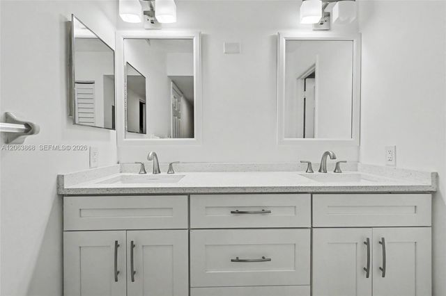 1410 Sheridan St 12I, Hollywood, FL 33020