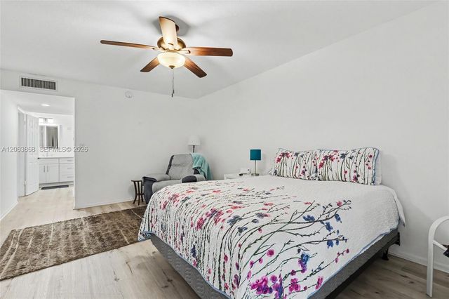 1410 Sheridan St 12I, Hollywood, FL 33020