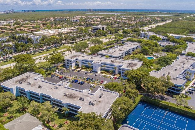 1410 Sheridan St 12I, Hollywood, FL 33020