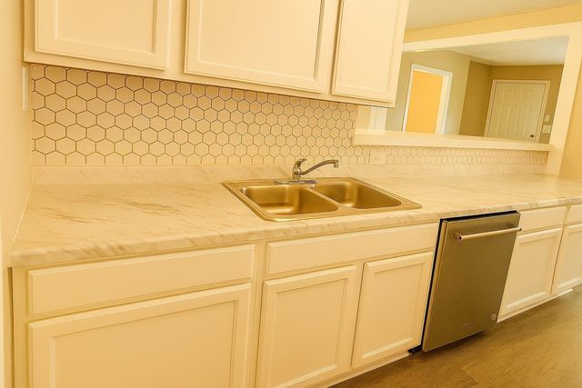 10517 Fairland Drive, Houston, TX 77051