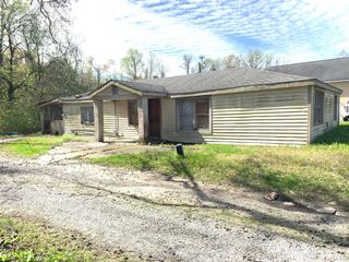 2323 Elder Avenue, North Charleston, SC 29406