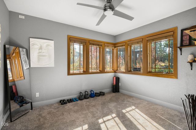 19062 Mt McLoughlin Lane, Bend, OR 97703