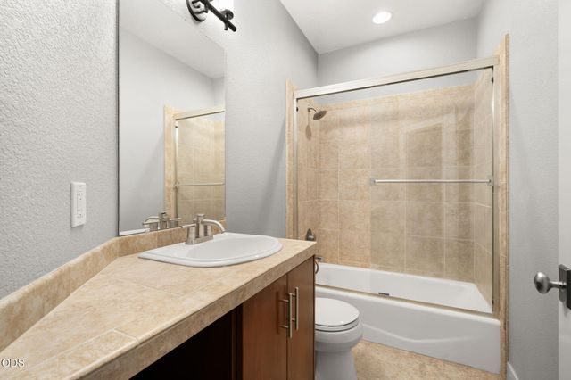19062 Mt McLoughlin Lane, Bend, OR 97703
