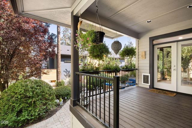 19062 Mt McLoughlin Lane, Bend, OR 97703