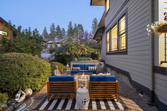 19062 Mt McLoughlin Lane, Bend, OR 97703