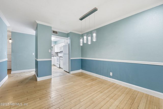 5811 ATLANTIC Boulevard 229, Jacksonville, FL 32207