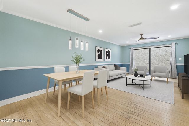 5811 ATLANTIC Boulevard 229, Jacksonville, FL 32207