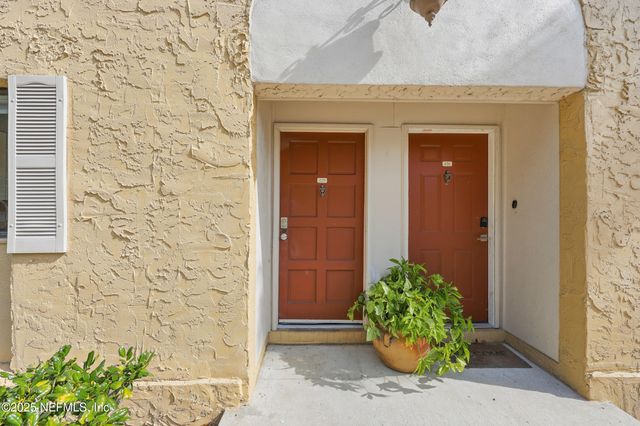 5811 ATLANTIC Boulevard 229, Jacksonville, FL 32207