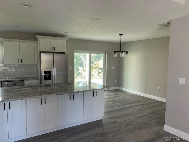 8402 N Bolder Drive, Dunnellon, FL 34434