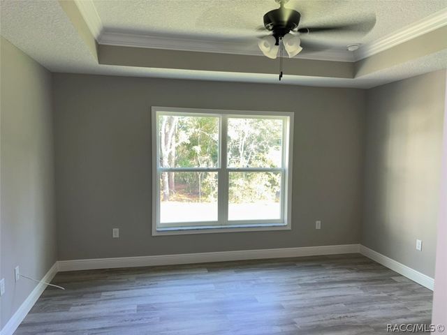8402 N Bolder Drive, Dunnellon, FL 34434