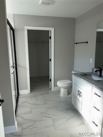 8402 N Bolder Drive, Dunnellon, FL 34434
