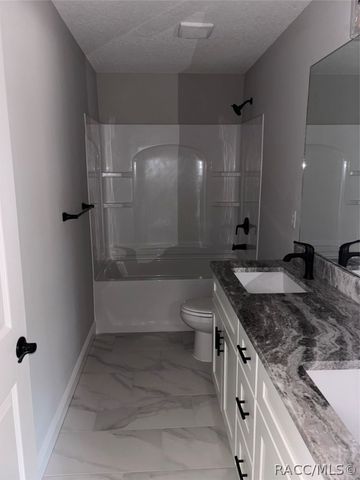 8402 N Bolder Drive, Dunnellon, FL 34434