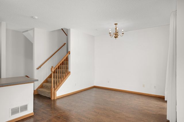 3586 Abercrombie Lane, Stillwater, MN 55082