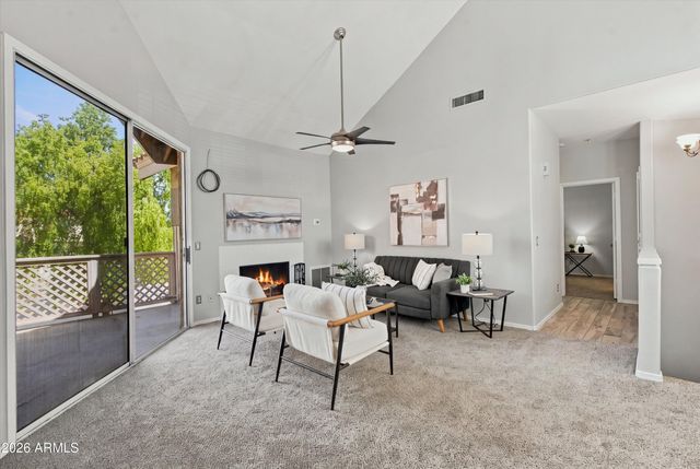 1633 E LAKESIDE Drive 165, Gilbert, AZ 85234