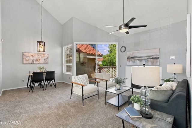 1633 E LAKESIDE Drive 165, Gilbert, AZ 85234