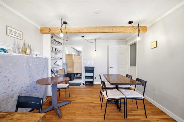 908 W MAIN ST, Waynesboro, VA 22980