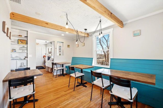 908 W MAIN ST, Waynesboro, VA 22980