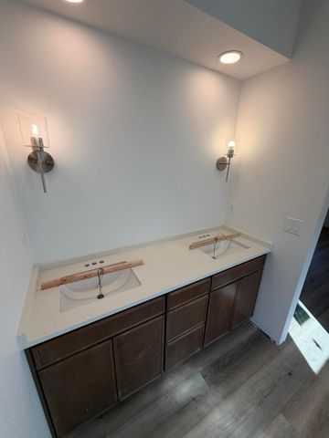 6801 Preston Road Road NE, Rio Rancho, NM 87144