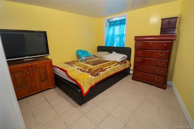 23 Peters Boulevard, Central Islip, NY 11722