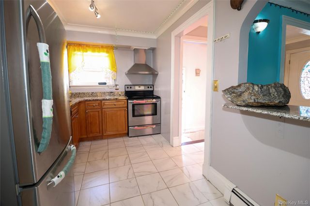 23 Peters Boulevard, Central Islip, NY 11722