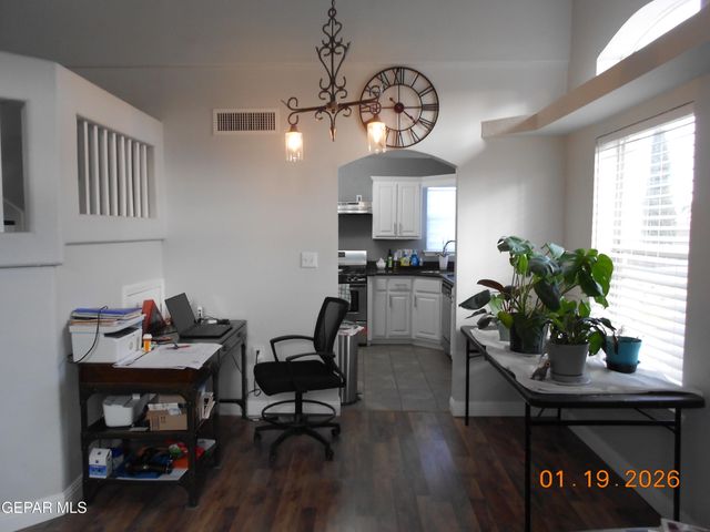 4592 ROBERT ACOSTA Drive, El Paso, TX 79934