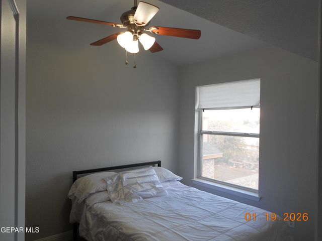 4592 ROBERT ACOSTA Drive, El Paso, TX 79934